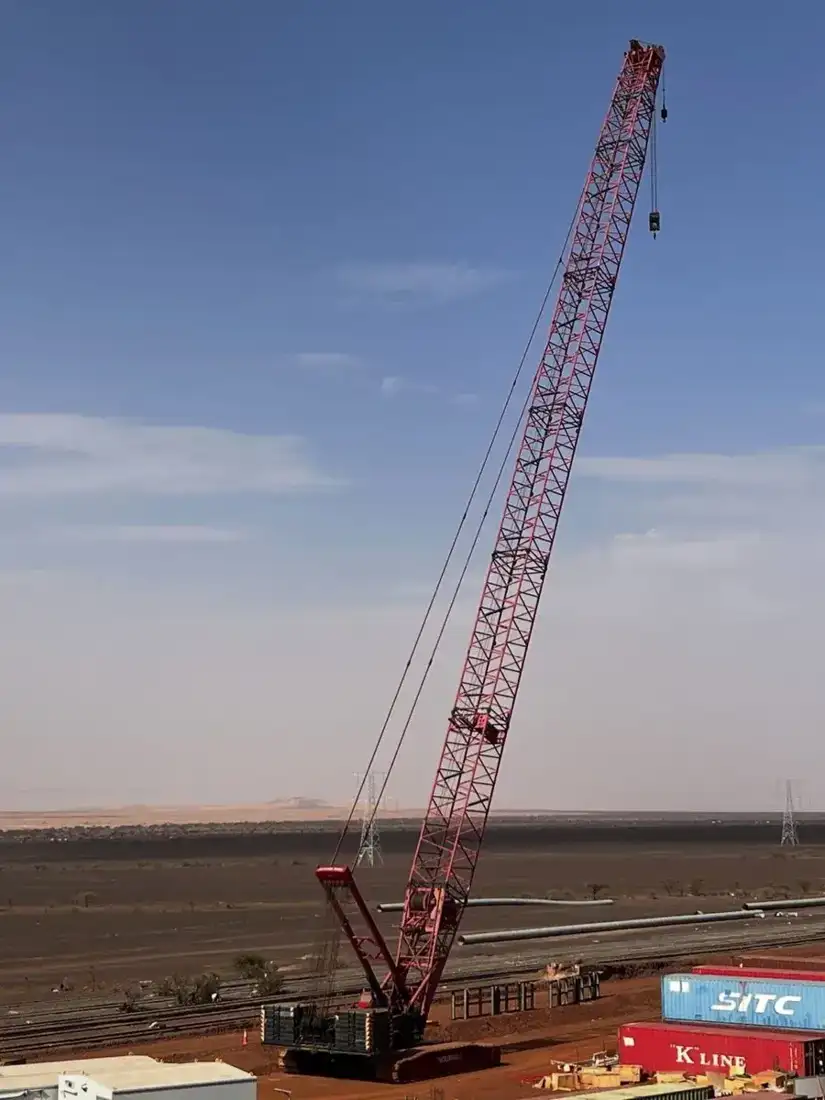 Grue sur chenilles INDUPROJ — 400 t